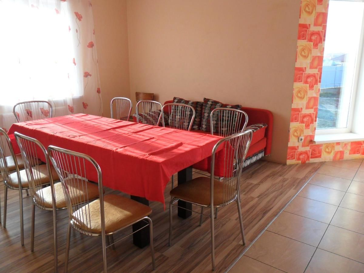 Гостевой дом Cottage at Utrennyaya Street Брест-35