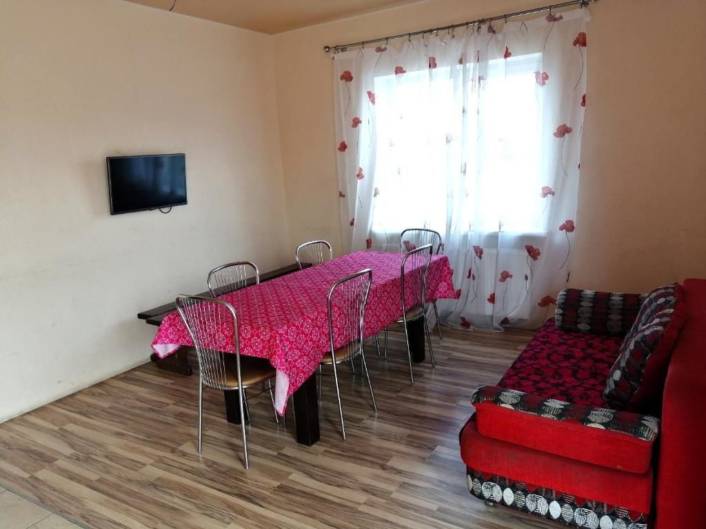 Гостевой дом Cottage at Utrennyaya Street Брест-70
