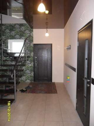 Гостевой дом Cottage at Utrennyaya Street Брест Дом с 4 спальнями-35